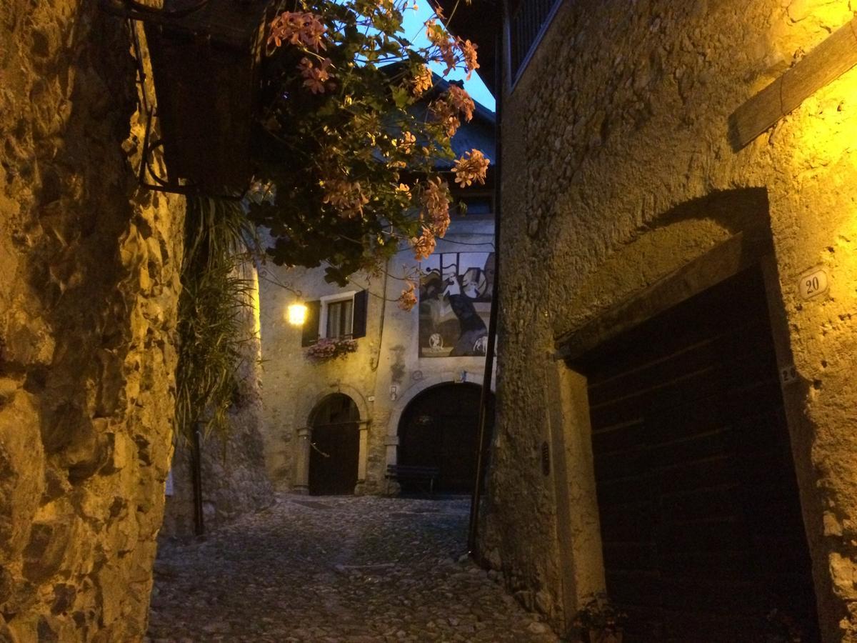 La Piazzetta Di Canale B&B تينو المظهر الخارجي الصورة
